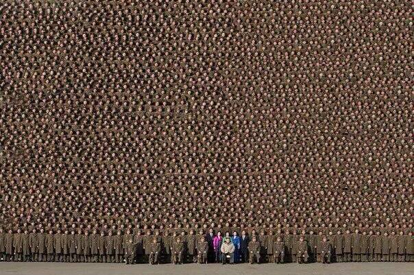 حقيقة صورة رئيس كوريا الشمالية مع الجنود المستجدين دفعة 2015